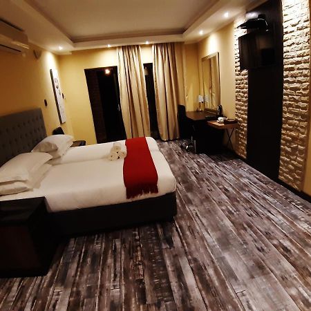 Citystay Ladybrand Esterno foto